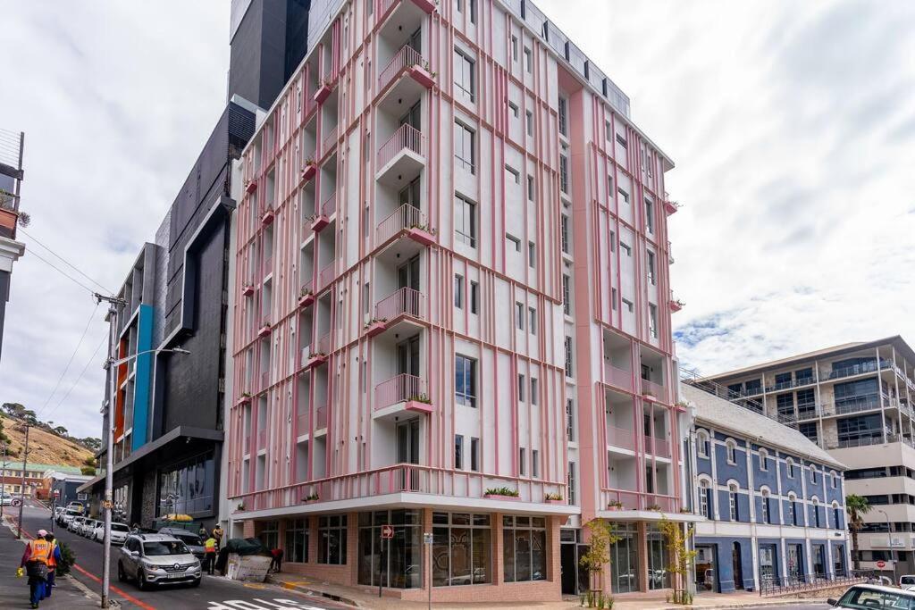 The Rose 604: Central Studio With Rooftop Pool Kaapstad Buitenkant foto