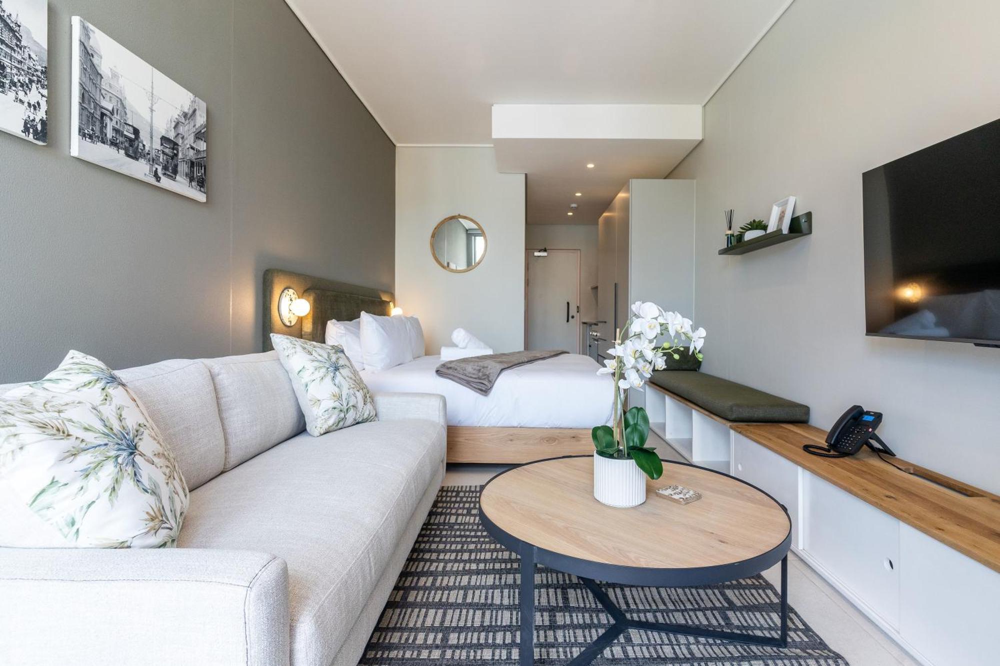 The Rose 604: Central Studio With Rooftop Pool Kaapstad Buitenkant foto